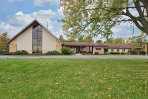 1511  Wilmot in Twin Lakes wi. List Price: $599,900