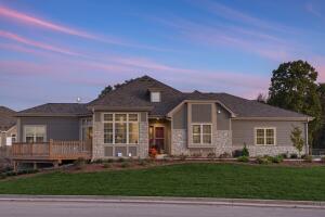 Glen at Muskego Lakes S99W13660  Jay 15-46 in Muskego wi. List Price: $649,452