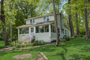 23711  Golf in Dover wi. List Price: $224,900