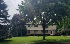 1661 N 116th in Wauwatosa wi. List Price: $460,000