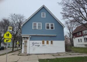 3251 N 8th in Milwaukee wi. List Price: $49,000