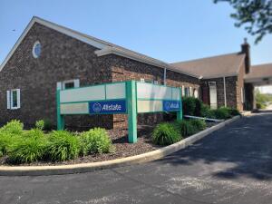 100 E Sunset Dr in Waukesha wi. List Price: $14