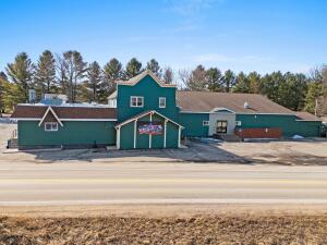 W3529  County Road B - in Peshtigo wi. List Price: $775,000