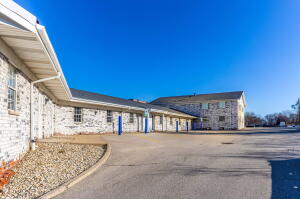 306  McHenry St in Burlington wi. List Price: $5