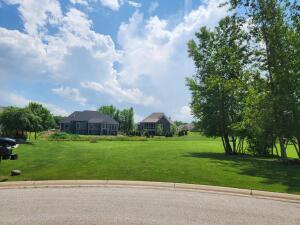N19W24667  River Edge  Ct in Pewaukee wi. List Price: $239,900