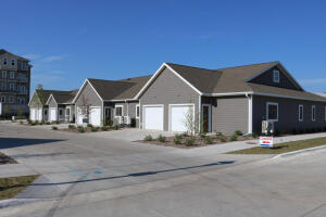 5TH WARD RESIDENCES 1321  Hagar St  in La Crosse wi. List Price: $269,900
