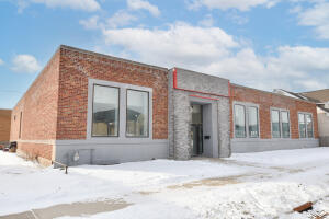 1011  Madison Ave in South Milwaukee wi. List Price: $499,900