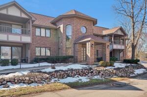 Windsor Place 6565 N Green Bay Ave 211 in Glendale wi. List Price: $220,000