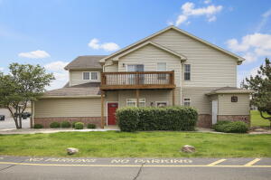 Avalon Parc 6300  44th St 128 in Somers wi. List Price: $319,900