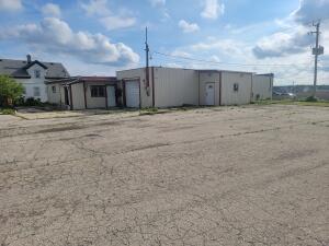 8333 E Frontage Rd in Caledonia wi. List Price: $3,500