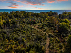 13600 N Lake Shore  Dr in Mequon wi. List Price: $1,200,000