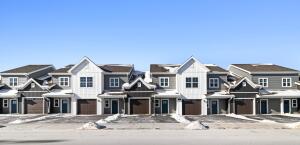 Regal Place 1675  Reigle Dr Unit #5 in Kewaskum wi. List Price: $314,900