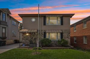 1231  Glenview Ave in Wauwatosa wi. List Price: $524,900