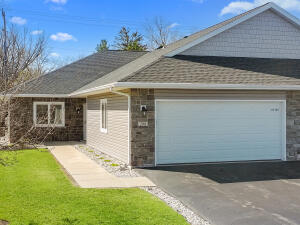 Evergreen Estates 206  Potter Rd 102 in Elkhorn wi. List Price: $349,000