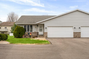 Northern Sands 915  10th Ave  in Onalaska wi. List Price: $277,500