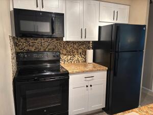 Twelve Bridges 3935 S 84th St 4 in Greenfield wi. List Price: $185,900