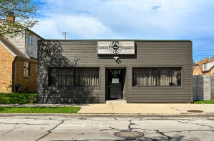 3503 S 16th St in Milwaukee wi. List Price: $415,000