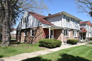 Camelot Village 5132 S King Arthurs Ct  in Greenfield wi. List Price: $225,000