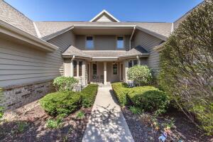 The Highlands of Avondale N21W24202  Cumberland Dr 23 I in Pewaukee wi. List Price: $359,900
