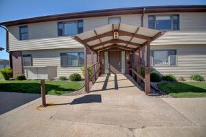 Brandywine Estates 730  10th Ave  in Onalaska wi. List Price: $185,000