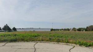2525  Norwood  Ct in Racine wi. List Price: $300,000