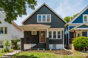2807 S 9th St in Milwaukee wi. List Price: $319,900