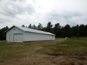 1504  Atom  Rd in Lincoln wi. List Price: $950,000