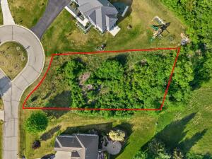 Lt31  Primrose  Cir in Oconomowoc wi. List Price: $130,000