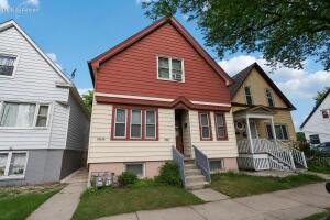2021 S 25th St in Milwaukee wi. List Price: $239,999