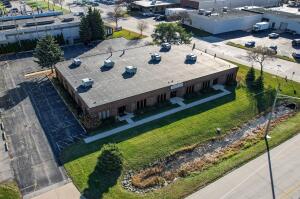 9306 N 107th St in Milwaukee wi. List Price: $499,900