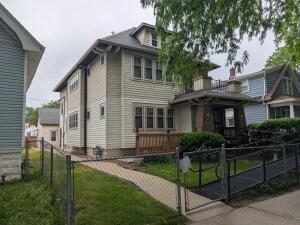3163-3165 N 39th St in Milwaukee wi. List Price: $179,000