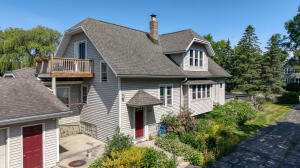 2029 W Donges Bay Rd in Mequon wi. List Price: $429,900