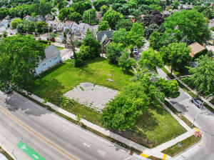 66 W Beloit  Rd in West Allis wi. List Price: $95,000