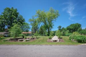 Lt1  Jackson  Dr in Menomonee Falls wi. List Price: $179,900