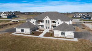 Edgewood Meadows 1616  Grey Fox Trl A in Mukwonago wi. List Price: $379,808