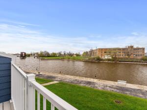 Rivers Edge 1609  16th St D in Two Rivers wi. List Price: $274,900