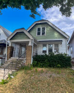 1532 S 23rd St in Milwaukee wi. List Price: $298,900