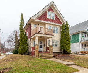 2184 N 69th St in Wauwatosa wi. List Price: $524,900