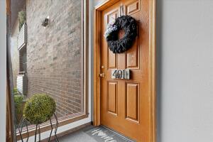 The Meadows 7931 S 68th St 401 in Franklin wi. List Price: $225,000