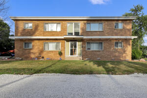 1222 N 116th St in Wauwatosa wi. List Price: $659,900