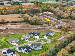 Lt90  Red Holly  Dr in Germantown wi. List Price: $160,900