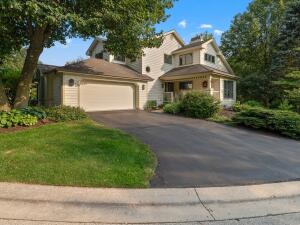 Willow Creek 1084  Creeks Cross Rd A in Kohler wi. List Price: $500,000