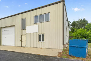 2330  Stonebridge Cir in West Bend wi. List Price: $309,900