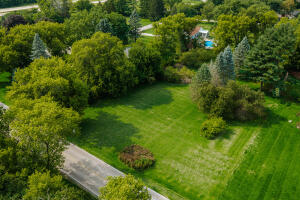 N56W36834  Lisbon  Rd in Oconomowoc wi. List Price: $165,000