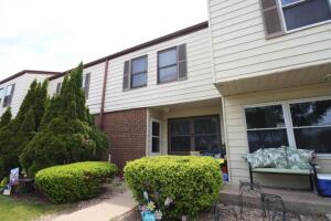 Willowbrook Racine 5407  Byrd Ave  in Racine wi. List Price: $139,900