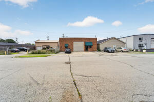 3645 E Mallory Ave in Cudahy wi. List Price: $800,000
