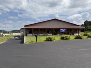 150  Jack Berg Ln in Coon Valley wi. List Price: $7