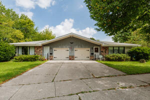 461 N Moreland Blvd in Waukesha wi. List Price: $469,900
