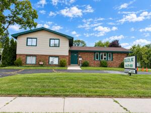 4550 W Bradley Rd in Brown Deer wi. List Price: $475,000