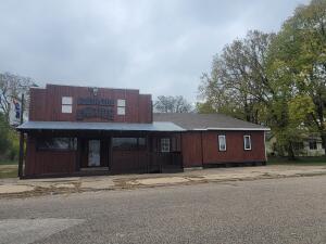 716  Wolcott St in Sparta wi. List Price: $159,900
